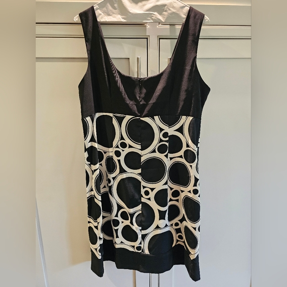 Summer Day to Evening Dress - Picture 4 of 4